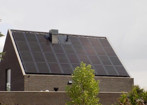 Dakgeïntegreerde zonnepanelen nieuwbouwwoning Maasbree