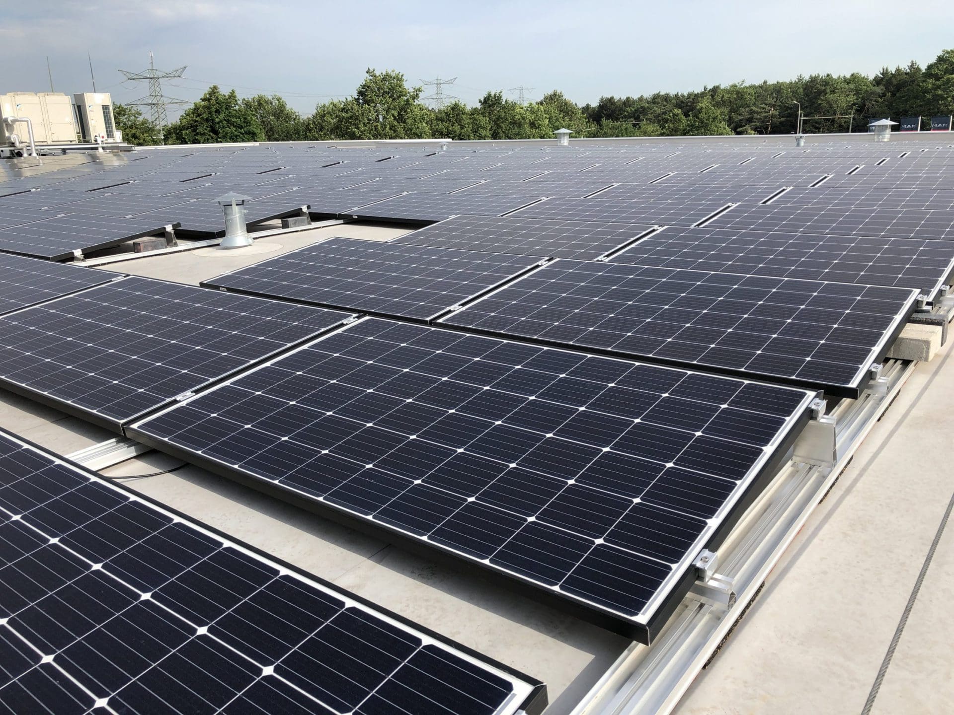 Den Engelsen Bedrijfswagens Venlo